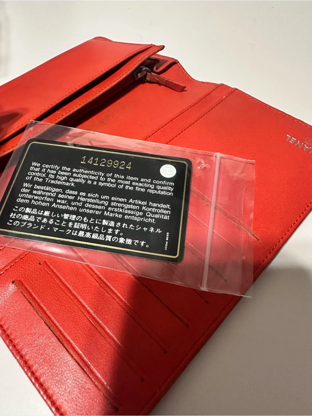 CHANEL❤️🌟RED CAMELLIA EMBOSSED WALLET⭐️